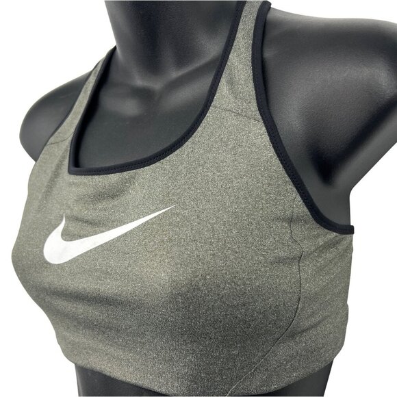 Nike Training Sports Bra Size Medium M Gray Racer Back Athleisure NWT New - Picture 3 of 7
